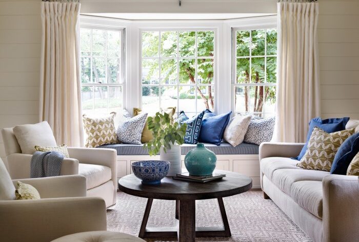 How to decorate a big living room window