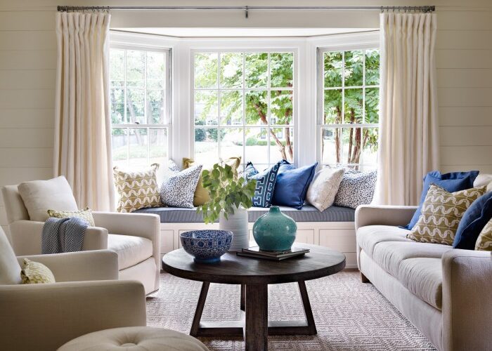 How to decorate a big living room window