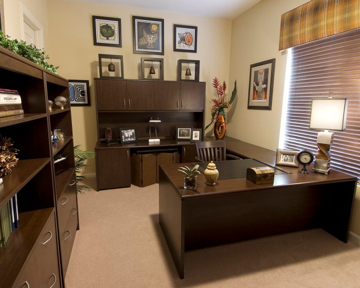 How to decorate your corporate office space